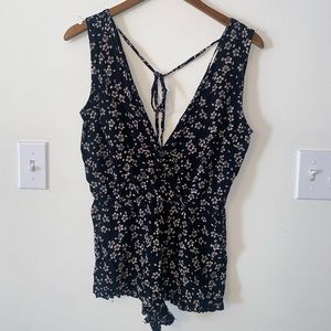 Black flower romper